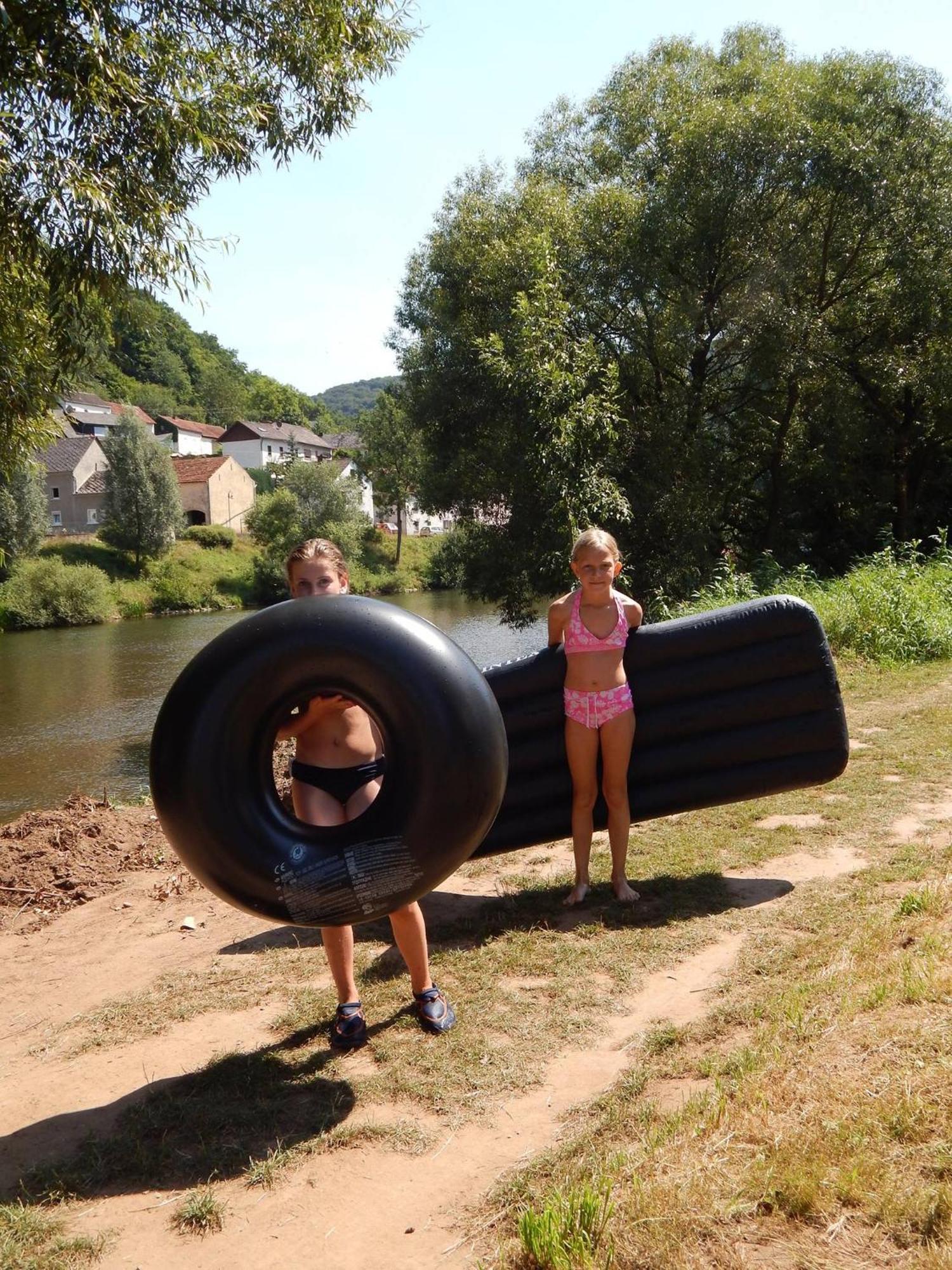 Готель Camping Du Rivage Wallendorf-Pont Екстер'єр фото